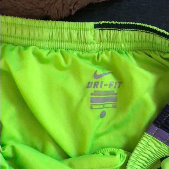 Nike Dri-fit shorts - Picture 3 of 3